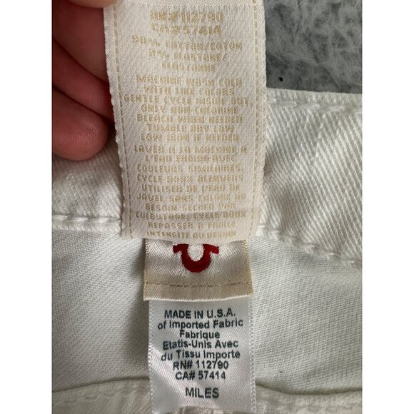 True Religion Womens Relaxed White Miles Relaxed Shorts Size 26 NWT - Picture 10 of 16